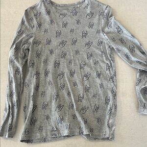 dip Gray Long Sleeve Tee with Hand Peace Sign Print